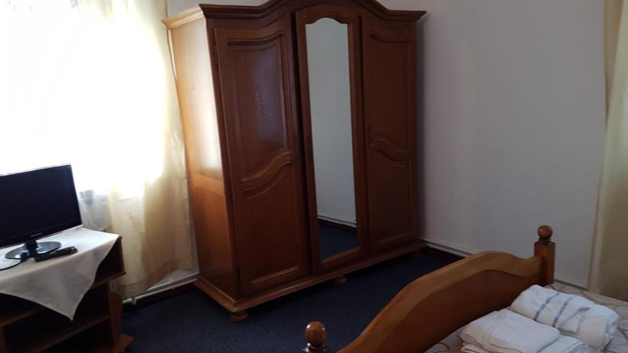 Pensiune Restaurant Arconi Năvodari Kültér fotó