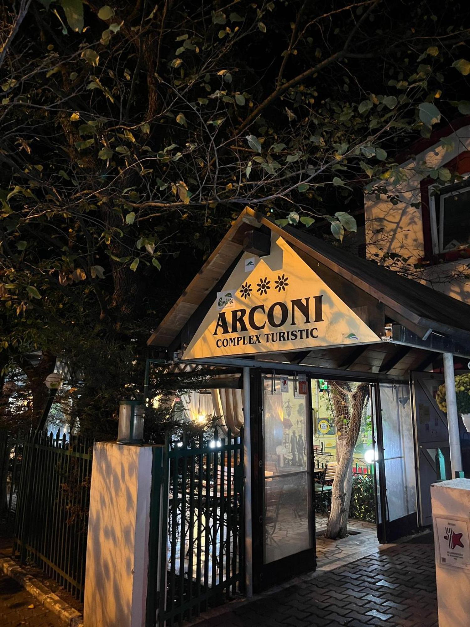 Pensiune Restaurant Arconi Năvodari Kültér fotó