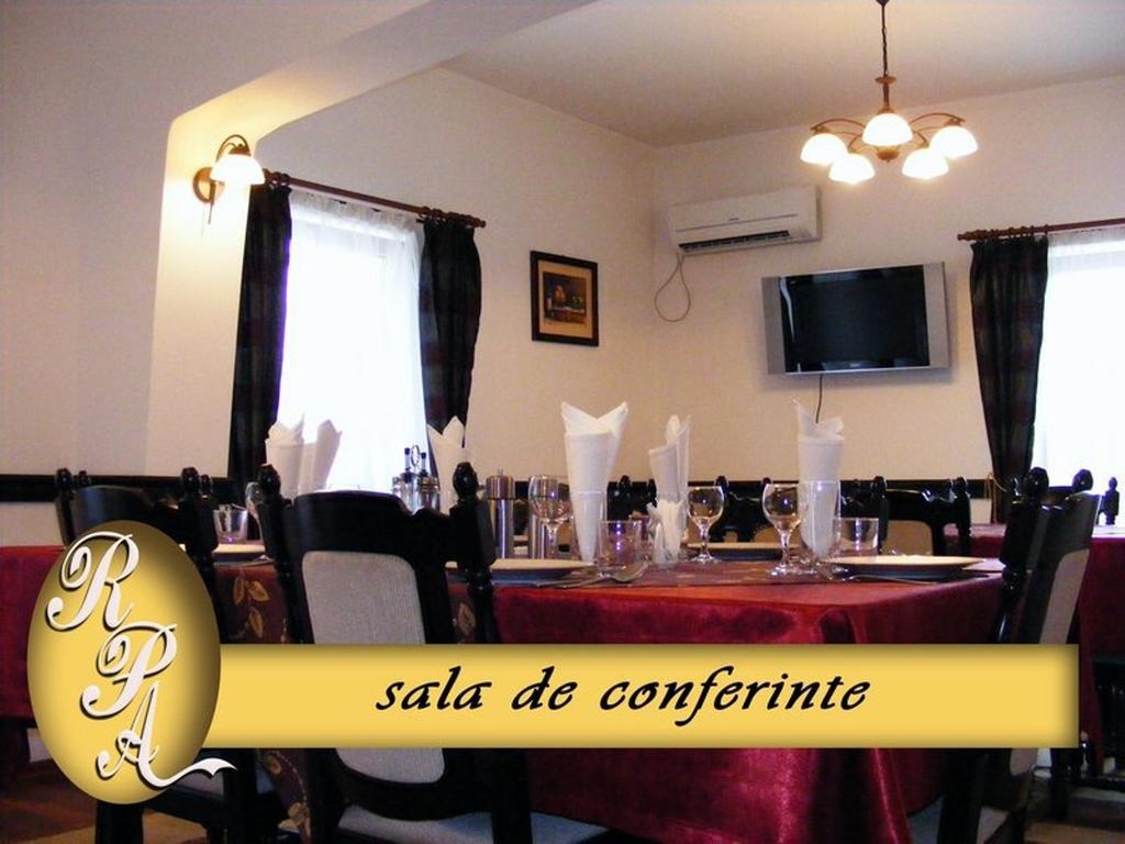 Pensiune Restaurant Arconi Năvodari Kültér fotó